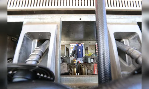 Paraná adere ao programa da União para reduzir impostos sobre o diesel