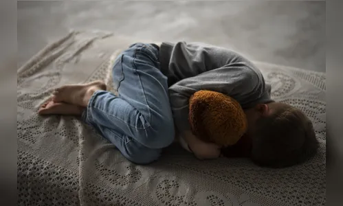 Menino de 7 anos pede socorro a Polícia ao ver a mãe sendo agredida no PR