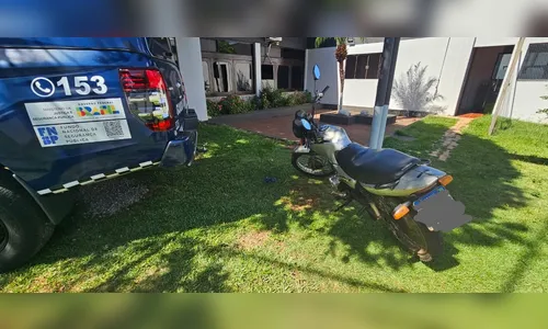 Mulher sem CNH é flagrada com moto adulterada em Arapongas