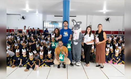 Apucarana distribui chocolates para estudantes da rede municipal de Educação