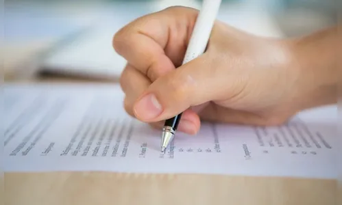 Polícia Civil investiga fraude na 'Prova Paraná' que aprovou cinco alunos em Medicina