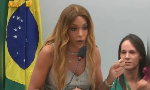 “Qual o tamanho do seu útero?”: declaração causa bate-boca e paralisa comissão