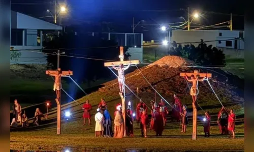 Mauá da Serra celebra tradição religiosa com espetáculo da Paixão de Cristo