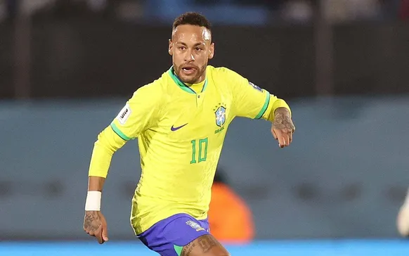 "Quem não acompanha futebol, pede o Neymar na Copa", diz ex-jogador da seleção