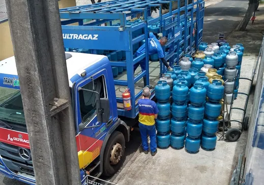Gás de cozinha sofre alta e pode passar de R$ 120 em Apucarana