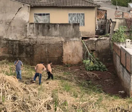 Prefeitura mobiliza equipes após chuvas intensas e atende famílias afetadas em Apucarana