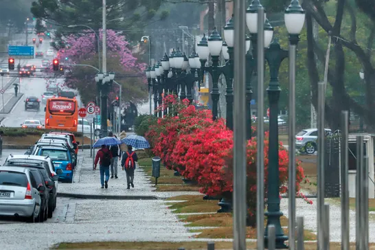 Semana terá "amostra grátis" do outono, com temperaturas amenas e chuva isolada