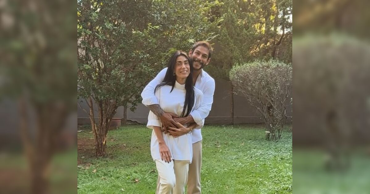 Aos 46 anos, Michelle Barros anuncia gravidez fruto do relacionamento com Shia Phoenix