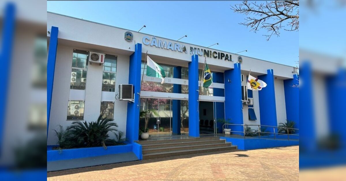 Câmara de Apucarana recebe secretário de Saúde para esclarecimentos sobre o Cemsa