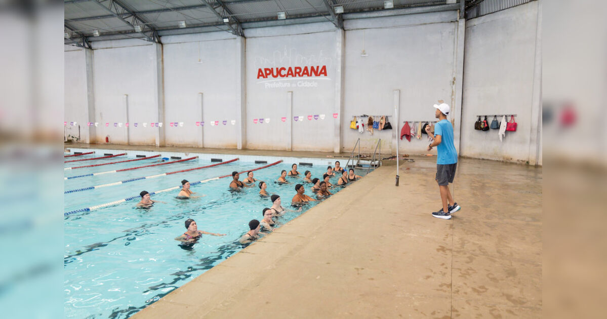 Apucarana abre nesta sexta-feira inscrições online para aulas gratuitas de natação e hidroginástica