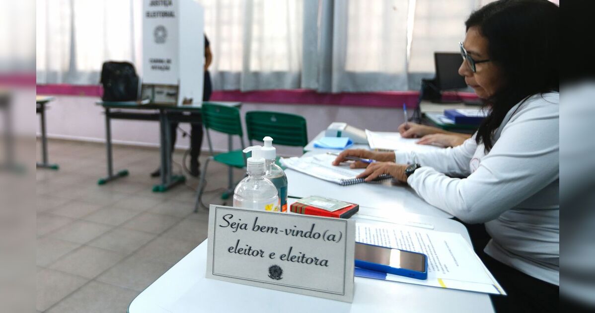 Eleitor pode se inscrever para ser mesário voluntário