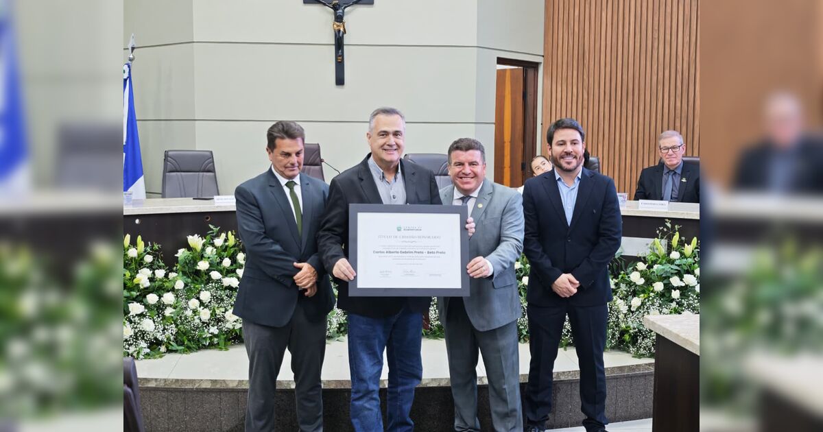 Beto Preto recebe título de cidadão honorário de Guarapuava