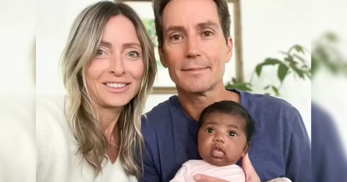 Erro em fertilização faz casal procurar os pais biológicos da filha