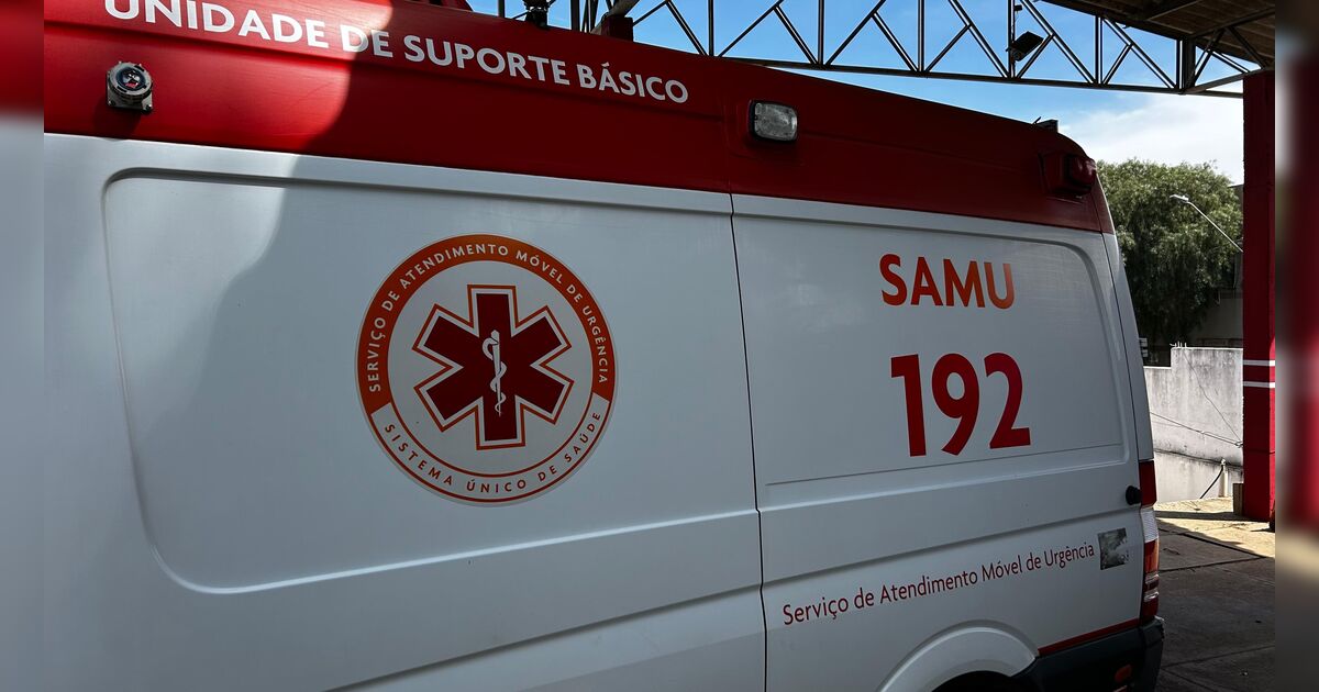 Mulher de 45 anos fica ferida após colisão entre moto e carro em Apucarana