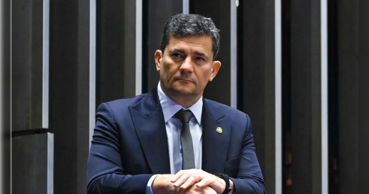 Moro se pronuncia sobre dinheiro de Vorcaro, defende Flávio e ataca o PT