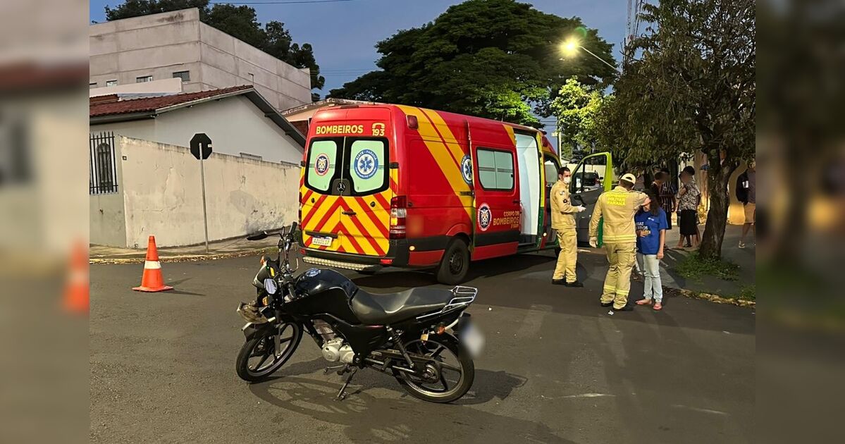 Casal é hospitalizado após colisão entre moto e carro próximo ao Premen em Apucarana