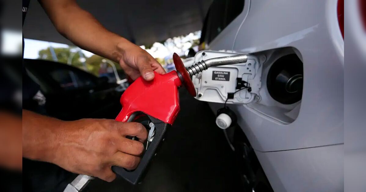 Governo federal cria subsídio de até R$ 0,89 para segurar preço da gasolina