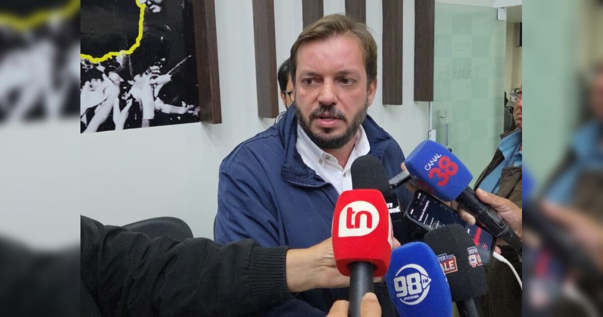 Secretário responde questionamentos dos vereadores sobre o Cemsa em Apucarana