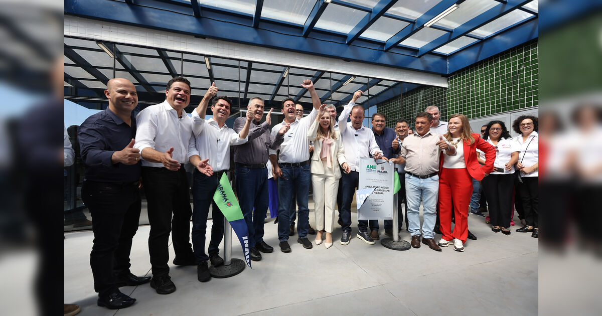 Governador inaugura Ambulatório Médico de Especialidades em Ivaiporă
