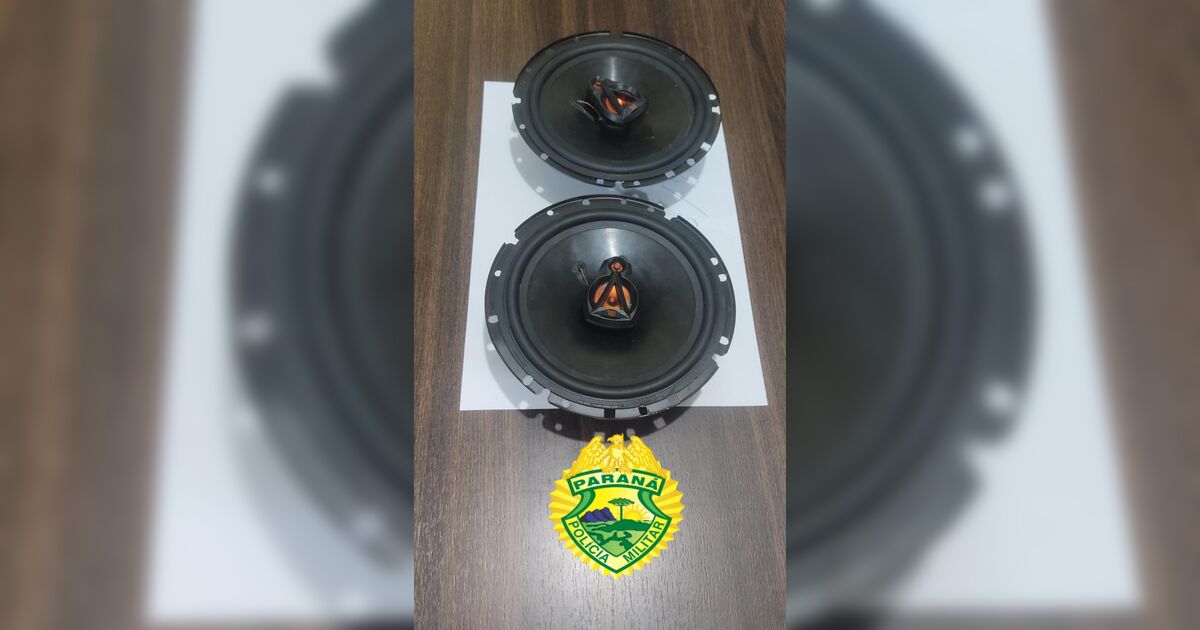 Polícia Militar encerra festa por som alto em chácara de Arapongas