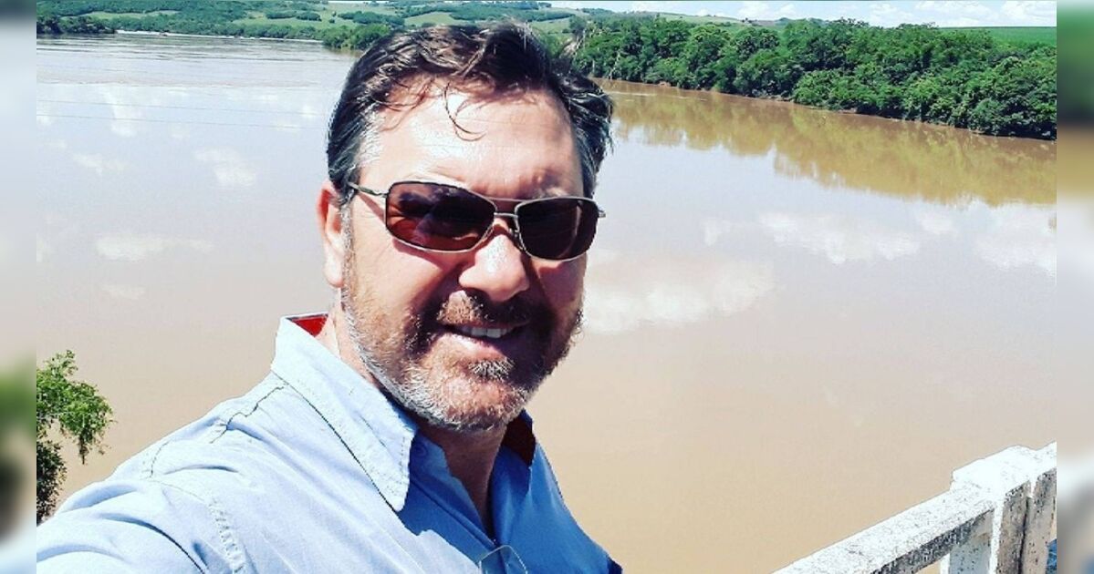 Trabalhador morre após ser atingido por poste de mais de uma tonelada no PR