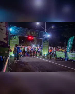 Unimed Night Run reúne quase 1 mil atletas e movimenta Apucarana