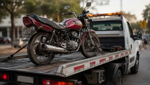 Motociclista é flagrado empinando moto em Ivaiporã e foge da PM