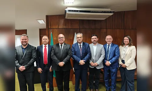 Beto Preto recebe direção do Instituto Federal do Paraná na Câmara e discute expansão e novas parcerias