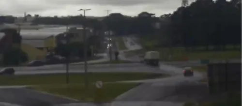 Colisão ocorreu na manhã desta segunda-feira (27)