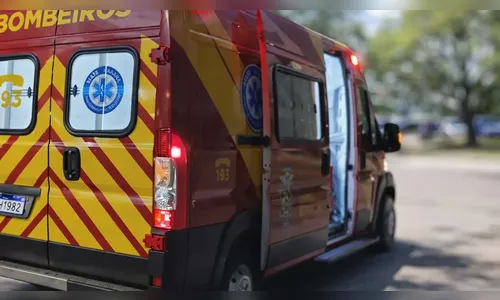 Batida entre carro e moto deixa motocilista ferido em Ivaiporã