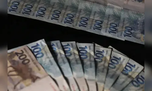 Vencedor de R$ 127 milhões da Mega-Sena no PR retira o prêmio
