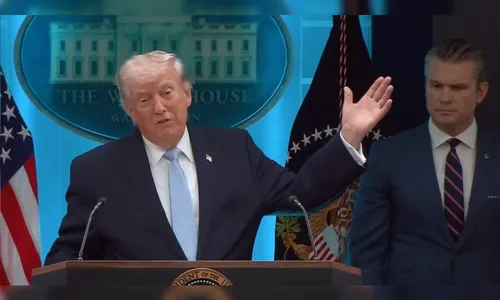 Petróleo volta a disparar após ameaça de Trump de bloquear Ormuz