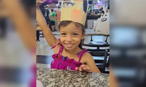 Menina morta pela mãe e pelo padrasto foi enterrada viva, aponta IML