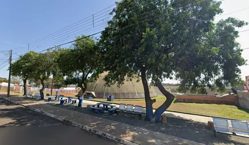 O espaço onde ocorre o evento é uma pracinha construída com apoio da comunidade e do poder público
