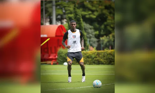 Arboleda se reapresenta ao São Paulo após 'sumiço' e se reúne com diretoria para definir futuro
