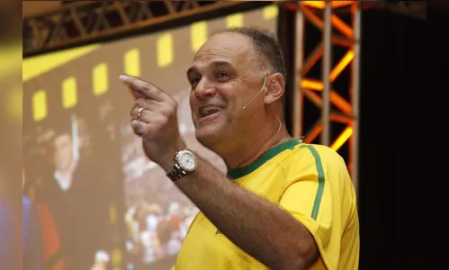 Jogador de basquete Oscar Schmidt morre aos 68 anos em São Paulo