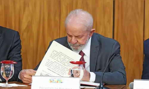 Presidente Lula veta lei que reconhece estágio como experiência profissional