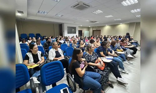 Professores de Apucarana são capacitados para o projeto Conectadinhos