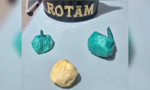 Polícia Militar prende dois e apreende cocaína na PR-466, em Lidianópolis