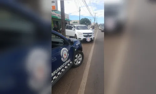 S10 com alerta de furto é flagrada circulando no Centro de Arapongas