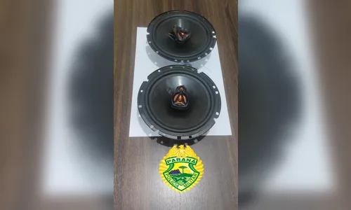 Polícia Militar encerra festa por som alto em chácara de Arapongas