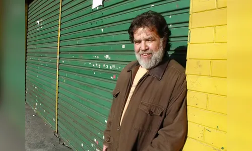 Morre, aos 78 anos, o jornalista e escritor paranaense Toninho Vaz