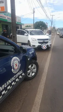 S10 com alerta de furto é flagrada circulando no Centro de Arapongas