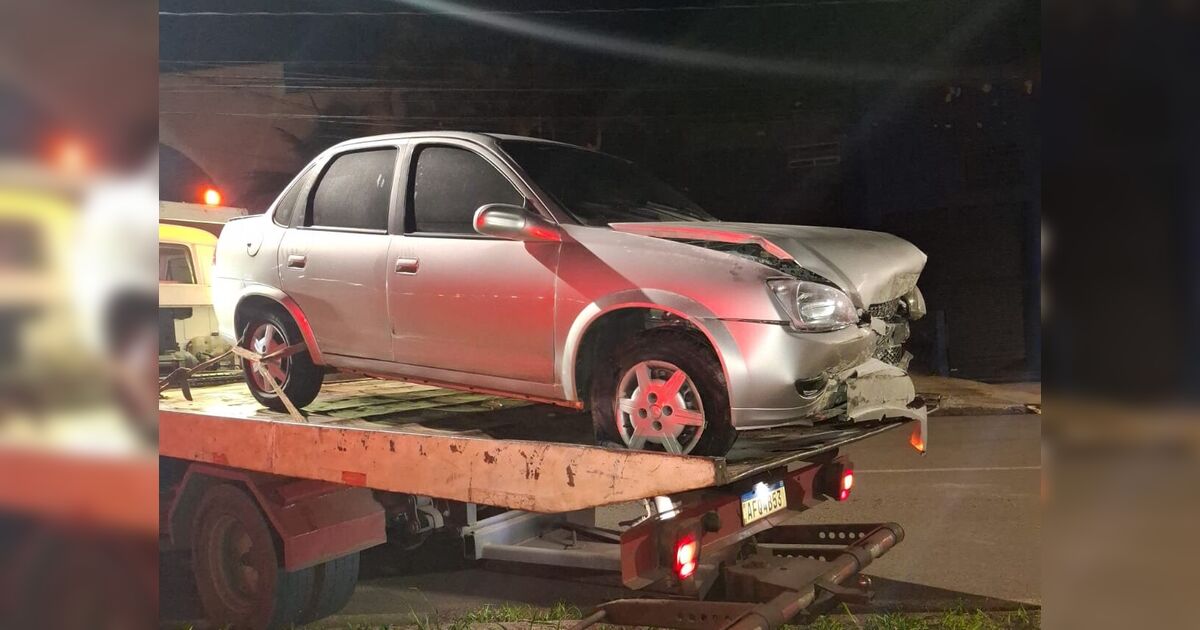 Acidente entre carreta de Mauá da Serra e carro é registrado na PR-445