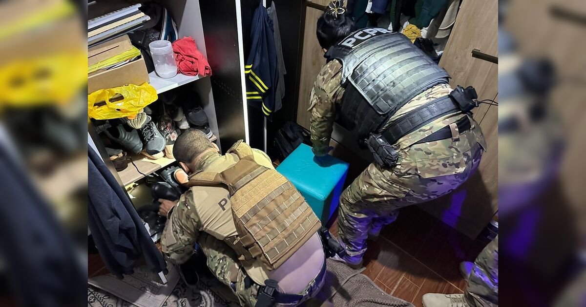 Celulares por até R$ 80 mil: agentes são presos por esquema em presídio no Paraná