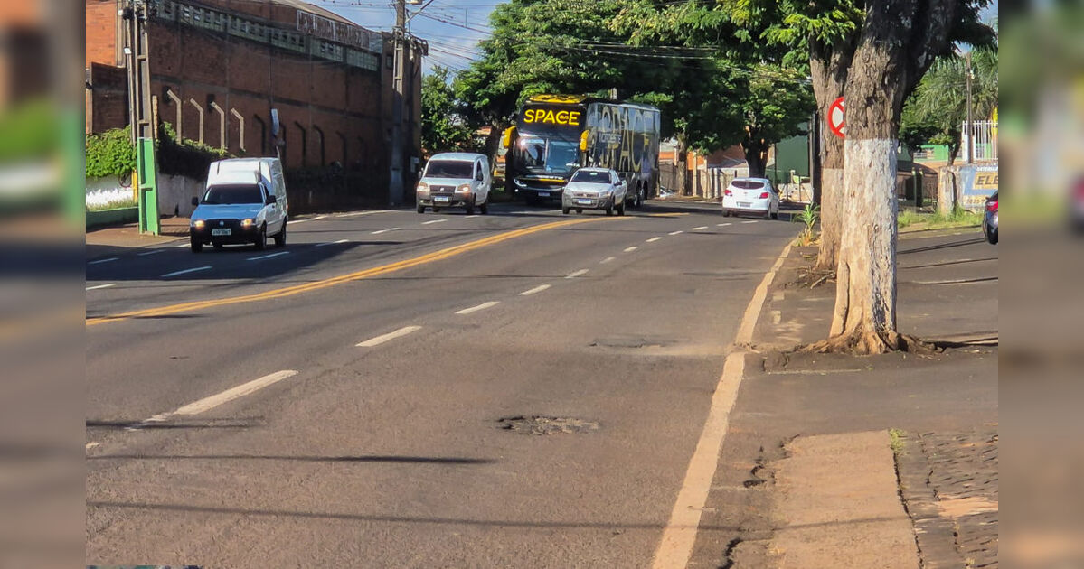 Dnit diz que vai iniciar recuperação do asfalto nas entradas de Apucarana