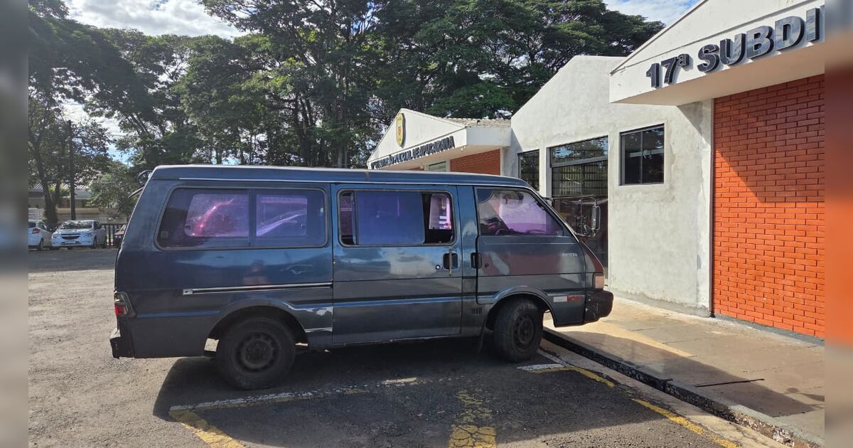 PM recupera van furtada e investiga uso do veículo em outros crimes