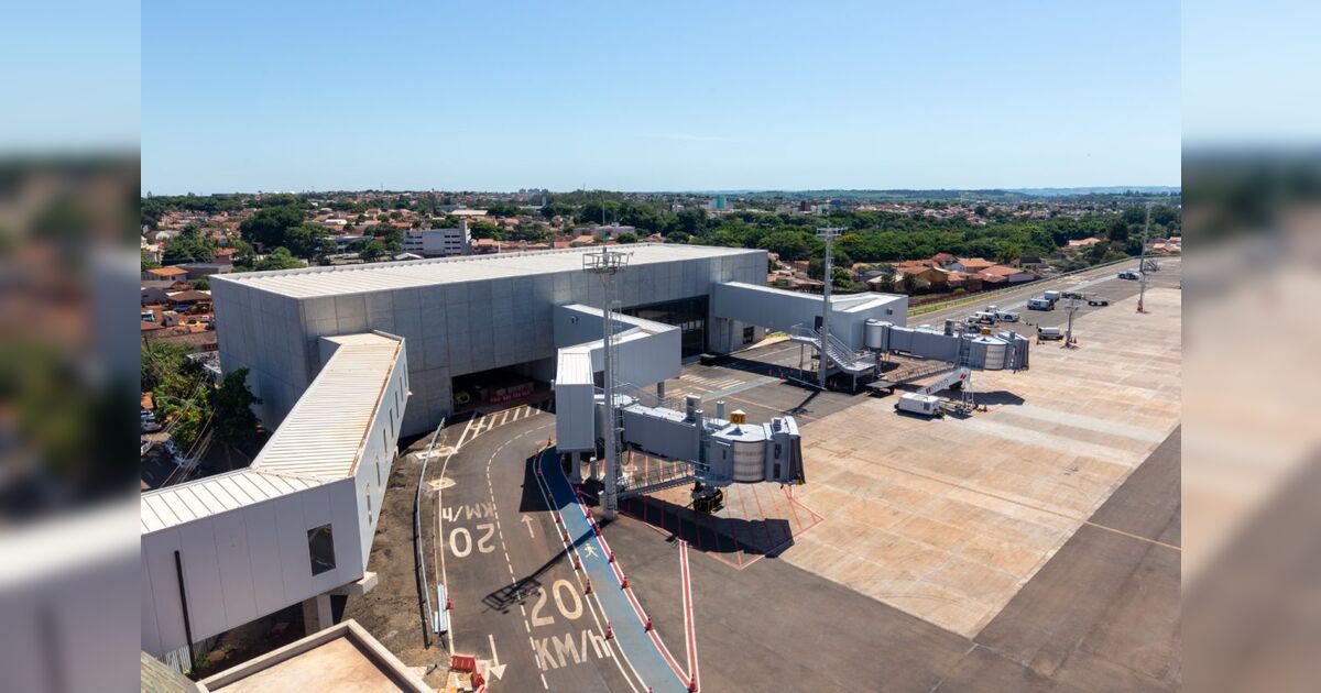 Pouso de emergência de aeronave da FAB suspende voos no Aeroporto de Londrina