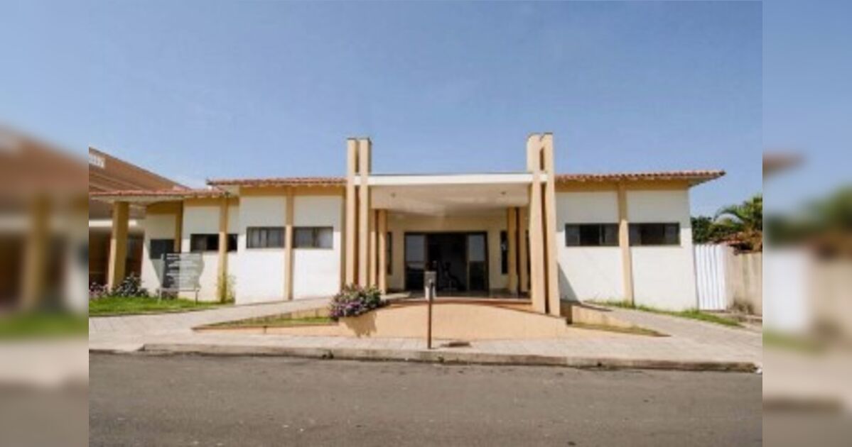 Criança de 2 anos morre e irmão gêmeo é internado com sinais de agressão