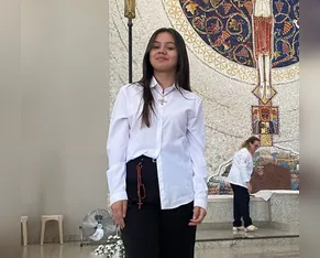 Maria Eduarda volta a ser internada em UTI e família pede orações